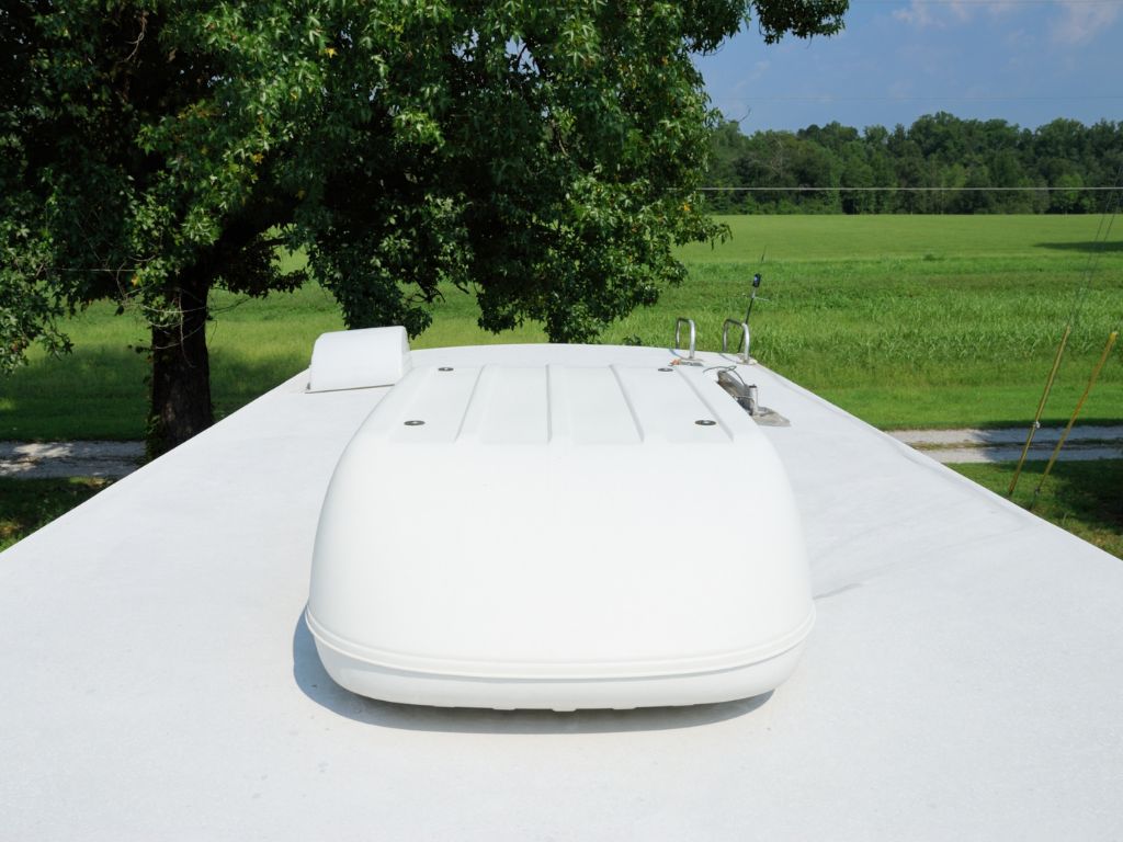types of rv roofs